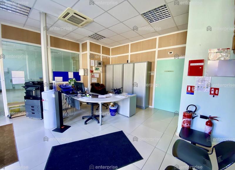 Local commercial - 210 m²