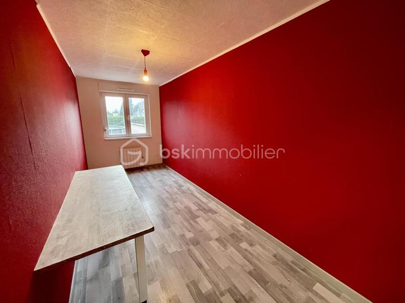 Maison - 200 m² - 8 pièces