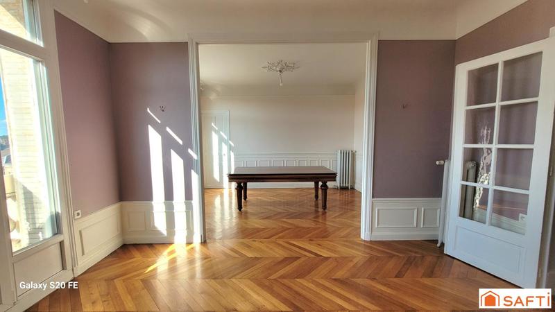 Appartement - 125 m² - 4 pièces