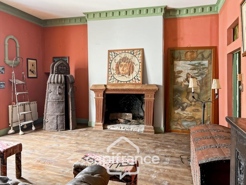 Maison - 450 m² - 11 pièces