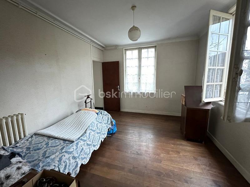 Maison - 282 m² - 11 pièces