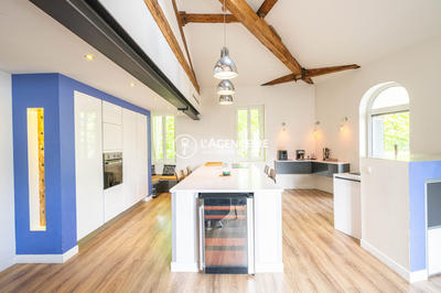 Appartement - 107 m² - 4 pièces