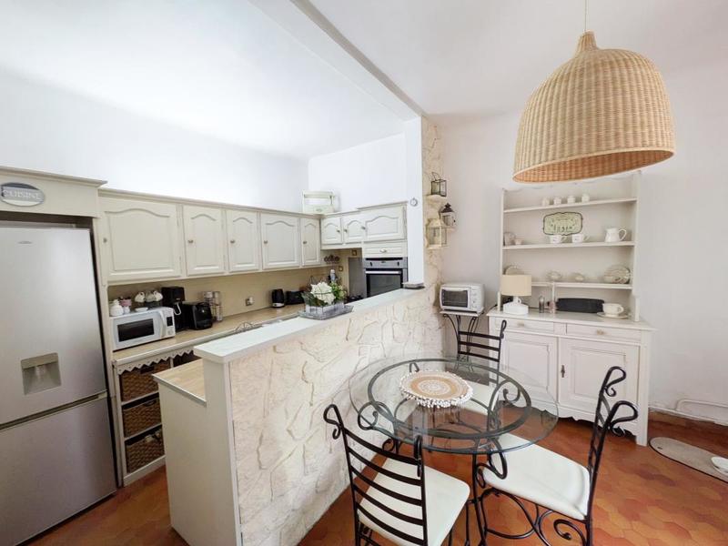 Maison - 140 m² - 5 pièces