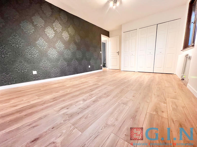 Maison - 82 m² - 4 pièces