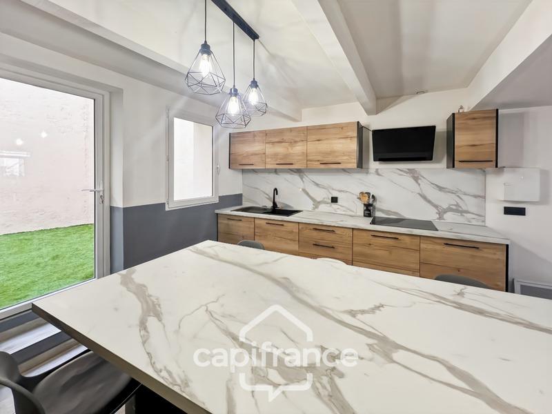 Maison - 112 m² - 5 pièces