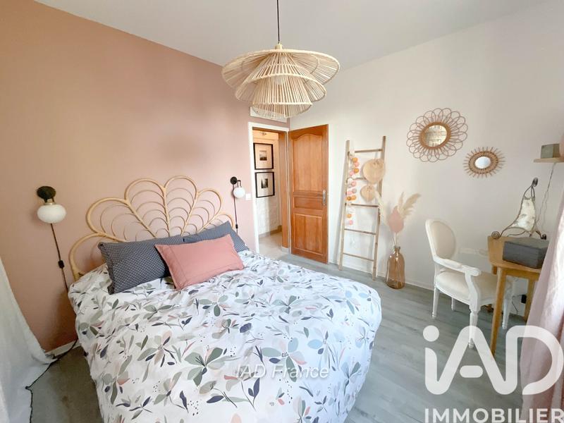 Maison - 140 m² - 6 pièces