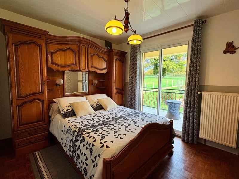 Maison - 101 m² - 5 pièces