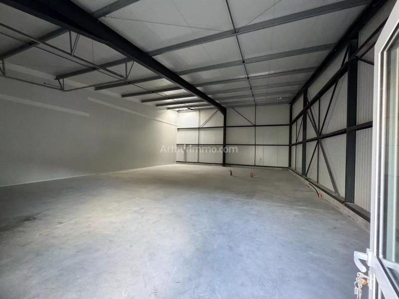 Bureau - 175 m² - 1 pièce