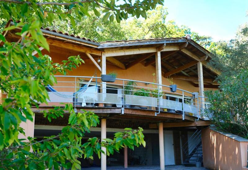 Maison - 137 m² - 5 pièces