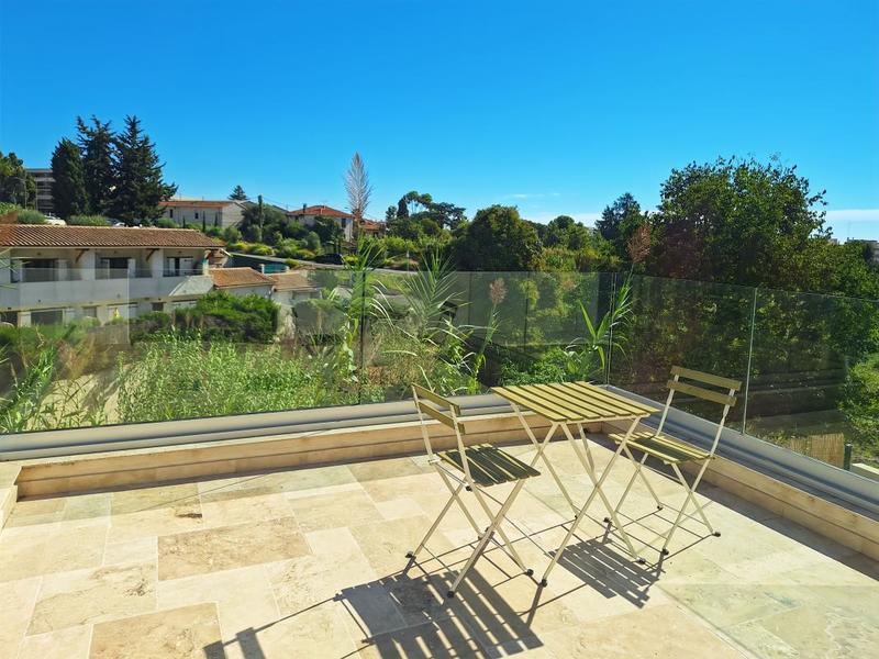 Villa - 104 m² - 4 pièces