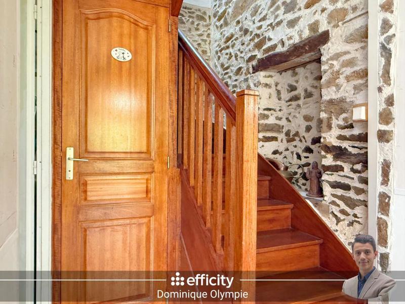 Maison - 154 m² - 8 pièces