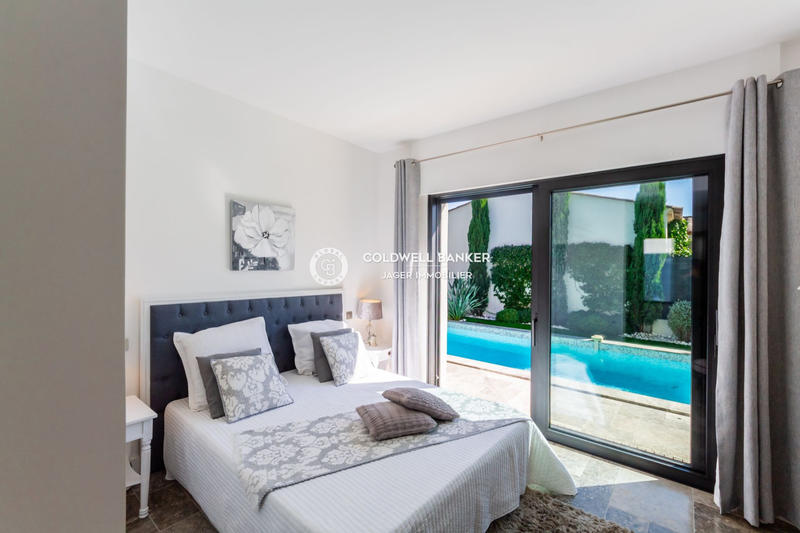 Villa - 180 m² - 5 pièces