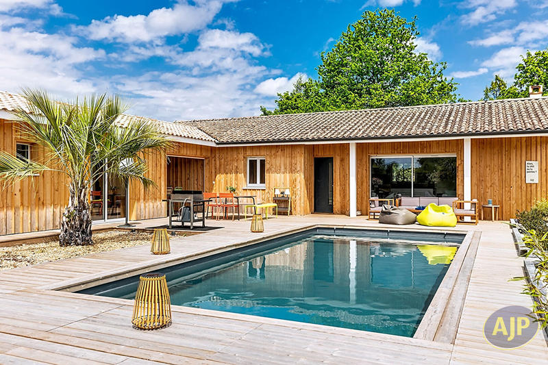 Maison - 138 m² - 7 pièces