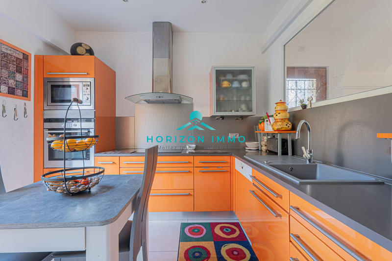 Maison - 160 m² - 5 pièces