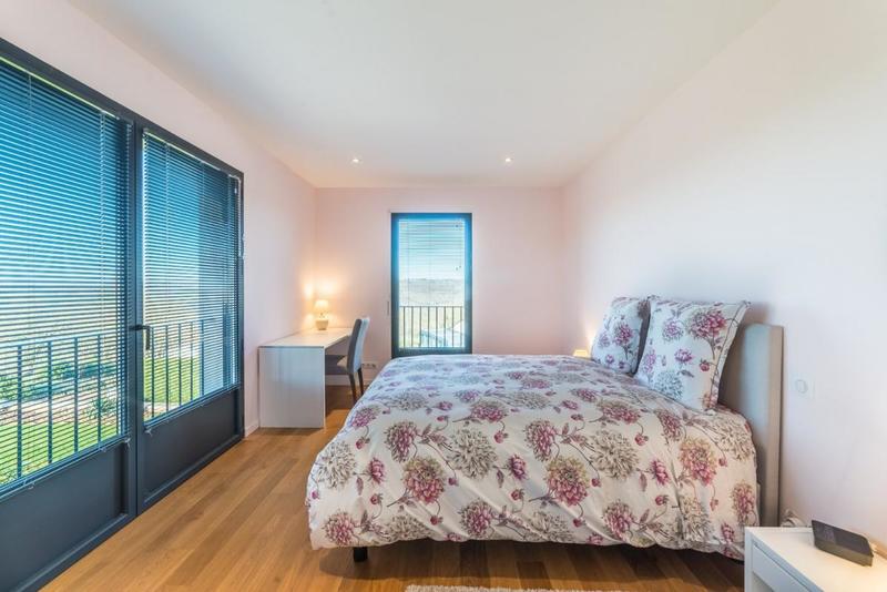 Maison d'architecte - 220 m² - 7 pièces