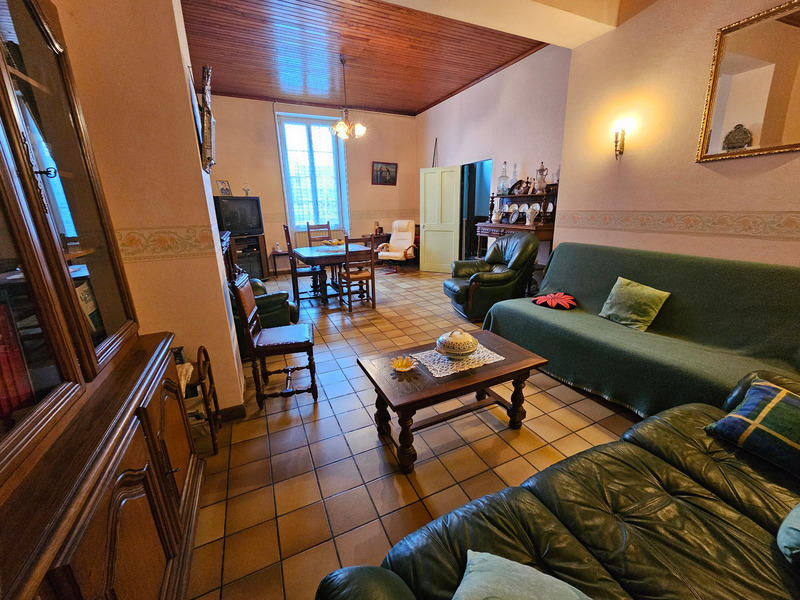 Maison - 157 m² - 6 pièces