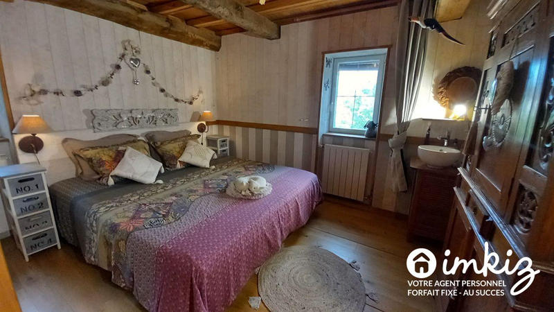 Maison - 332 m² - 11 pièces