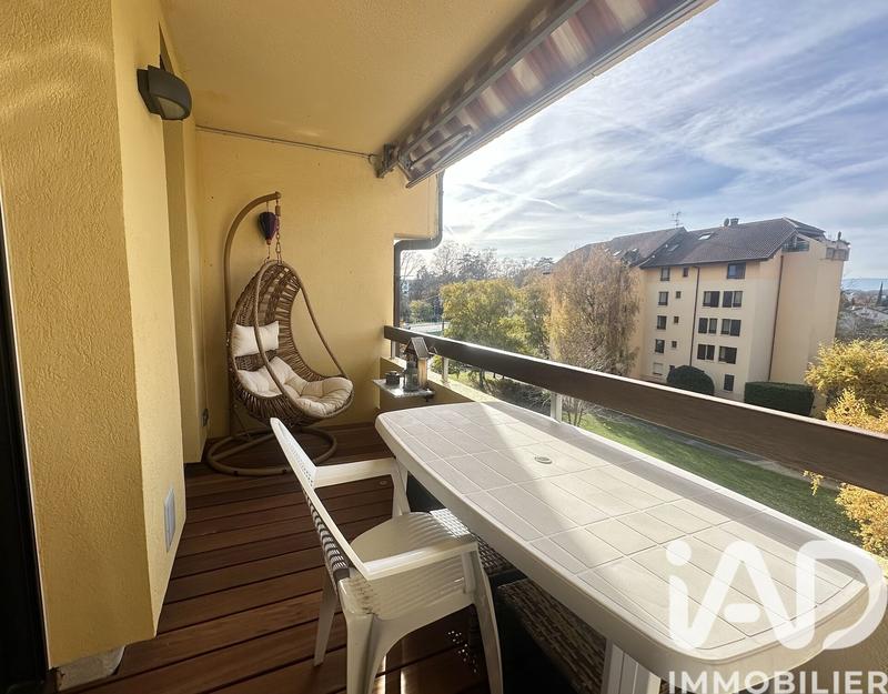 Appartement - 75 m² - 3 pièces