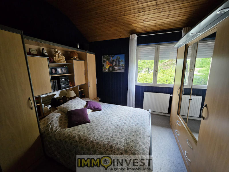 Propriété - 260 m² - 9 pièces