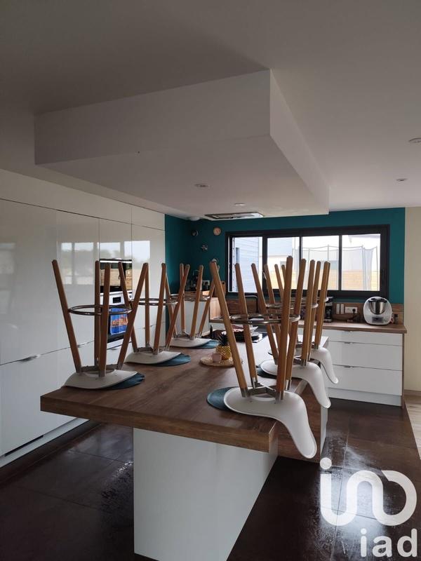 Maison - 151 m² - 5 pièces