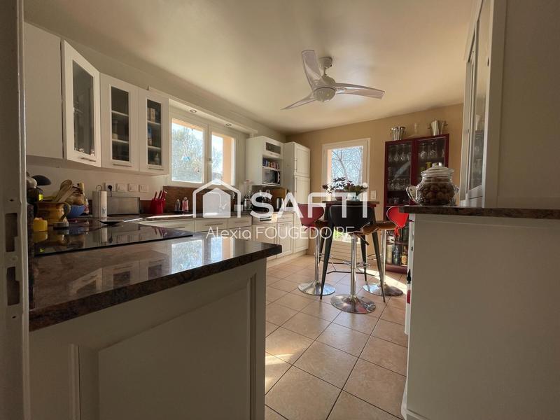 Maison - 145 m² - 7 pièces