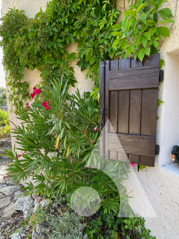 Maison - 490 m² - 19 pièces