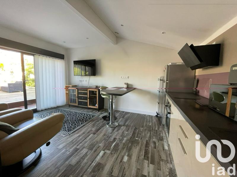 Maison - 190 m² - 6 pièces