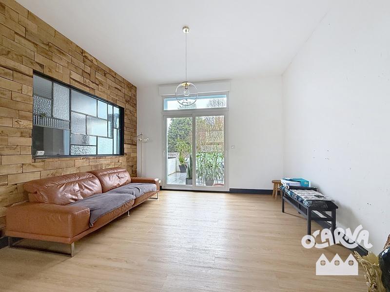 Maison - 167 m² - 7 pièces