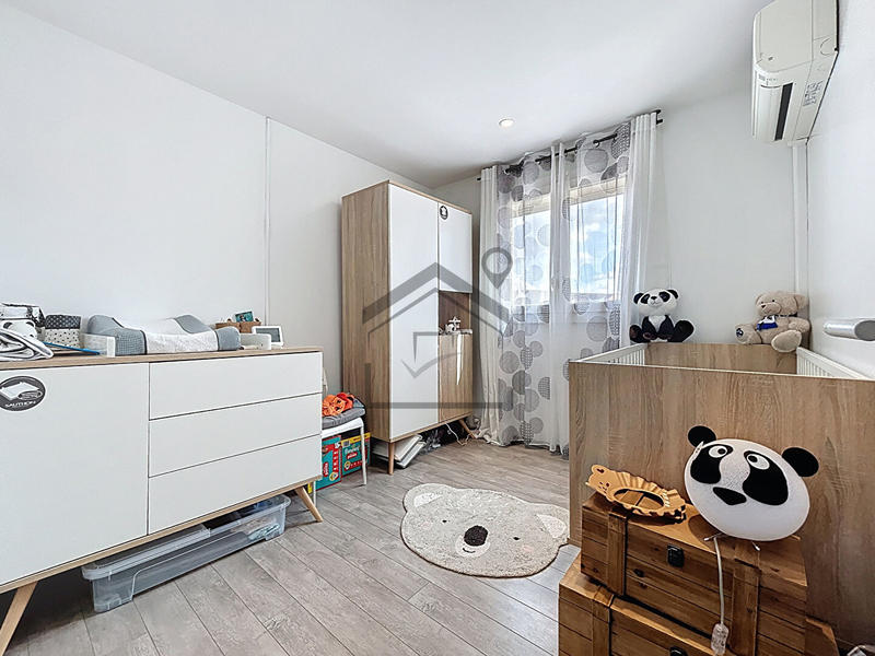 Maison - 87 m² - 4 pièces