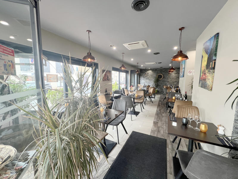 Fonds de commerce - Magasins - 197 m²