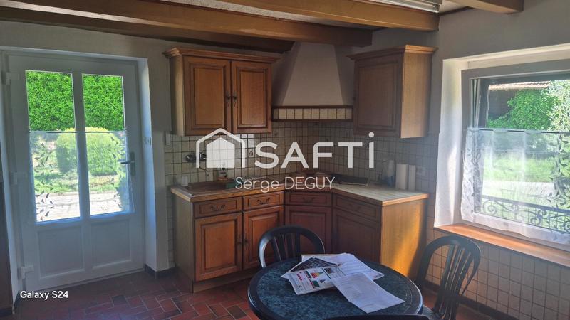 Maison - 100 m² - 6 pièces