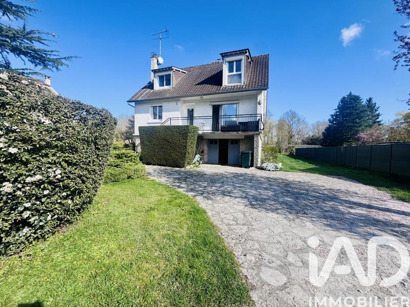 Maison - 95 m² - 5 pièces