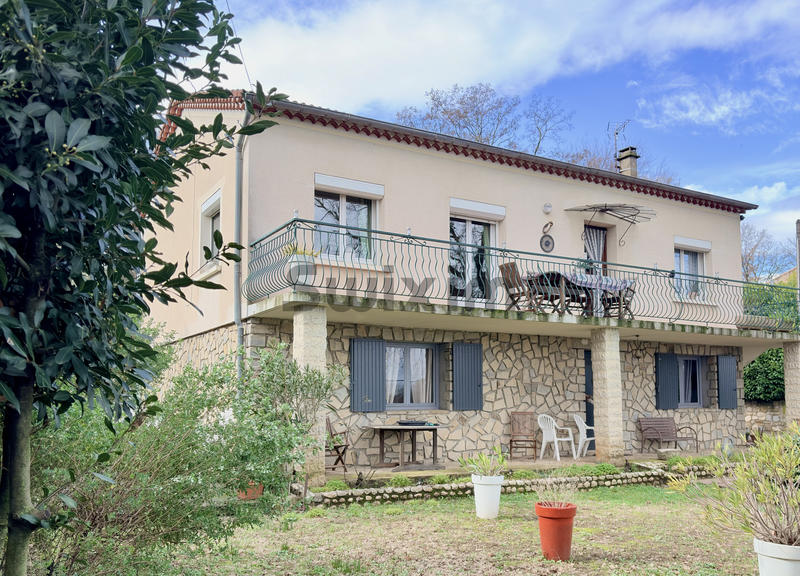 Maison - 148 m² - 6 pièces