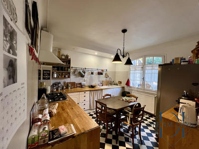 Maison - 140 m² - 6 pièces