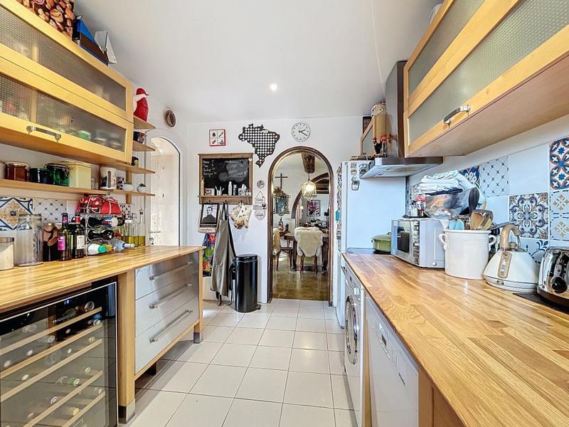 Appartement - 120 m² - 4 pièces