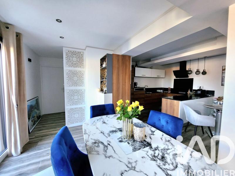 Appartement - 94 m² - 3 pièces