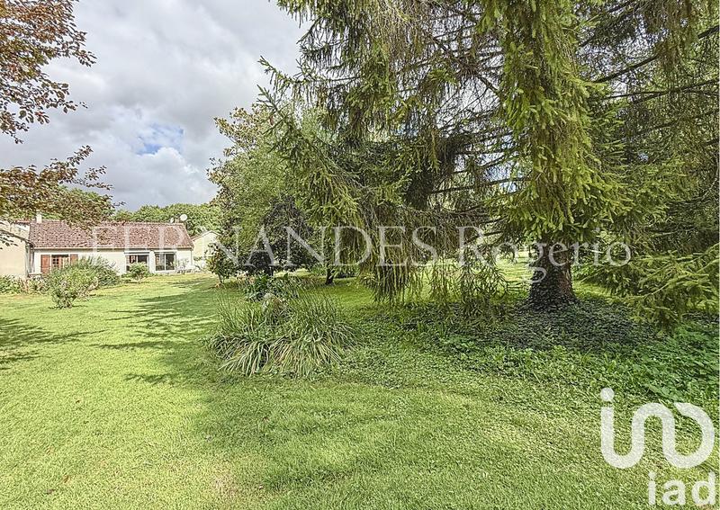 Maison - 196 m² - 8 pièces