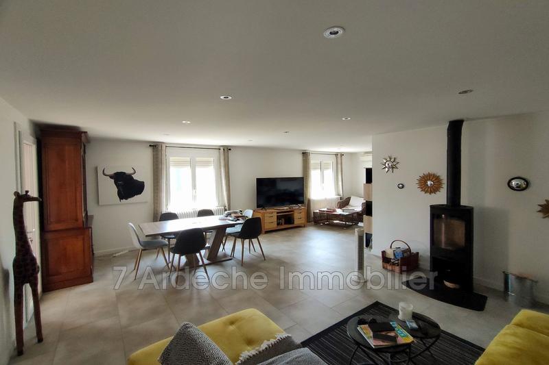 Maison - 195 m² - 8 pièces