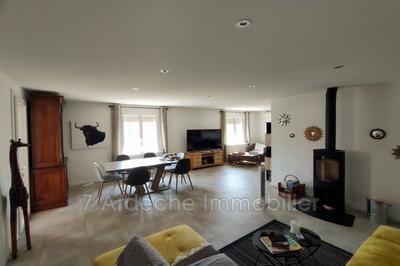 Maison - 195 m² - 8 pièces