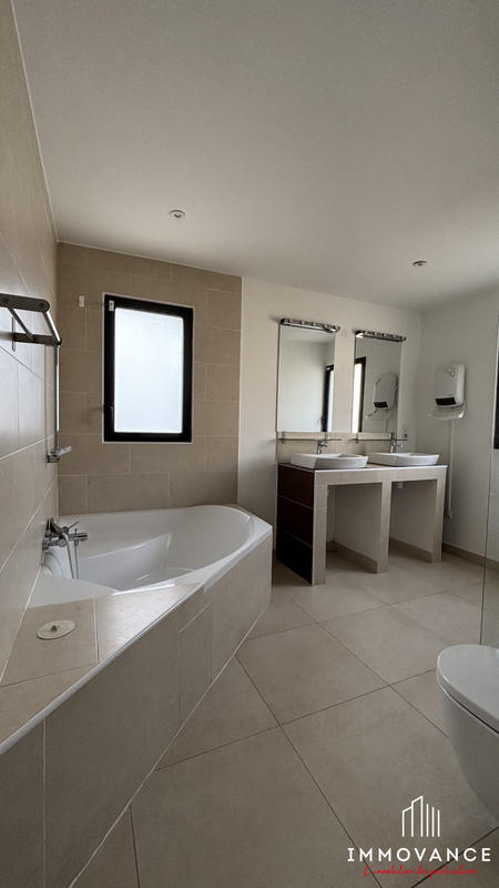 Bastide - 110 m² - 4 pièces