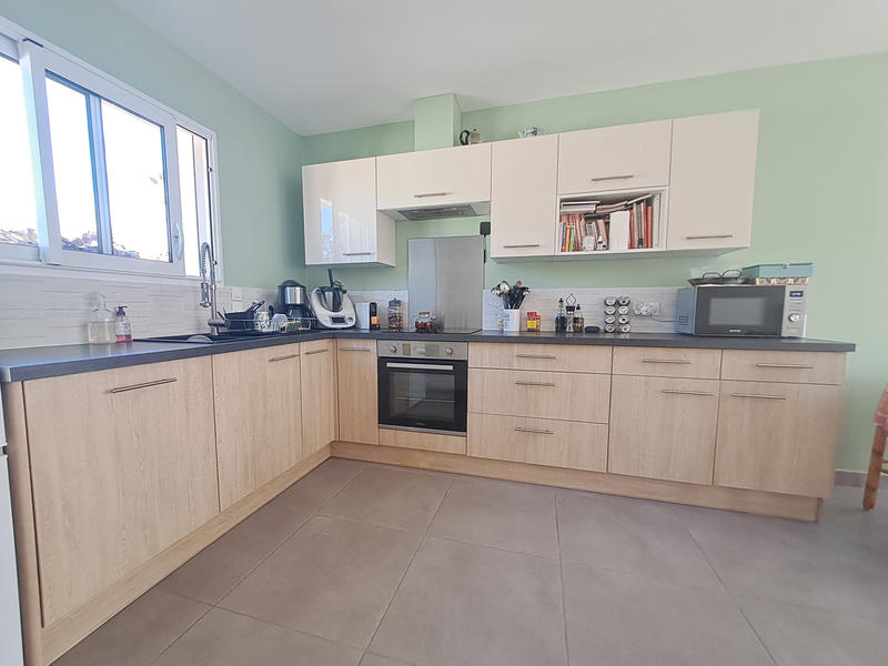 Villa - 90 m² - 4 pièces