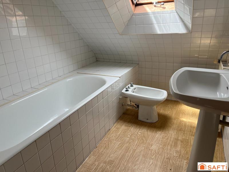 Maison - 108 m² - 6 pièces