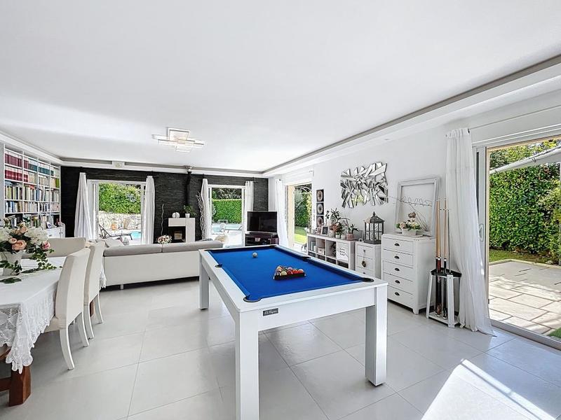 Villa - 160 m² - 6 pièces