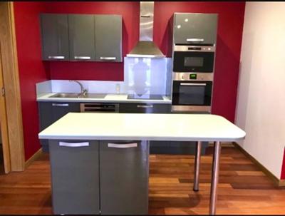 Appartement - 80 m² - 3 pièces