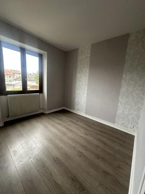 Maison - 137 m² - 7 pièces