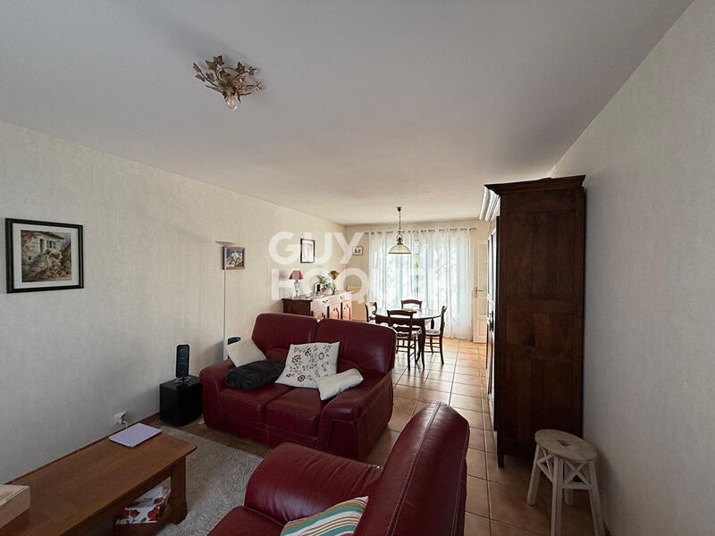 Maison - 107 m² - 6 pièces