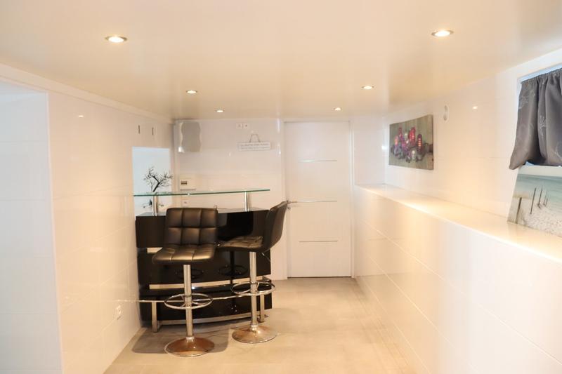 Maison contemporaine - 224 m² - 6 pièces