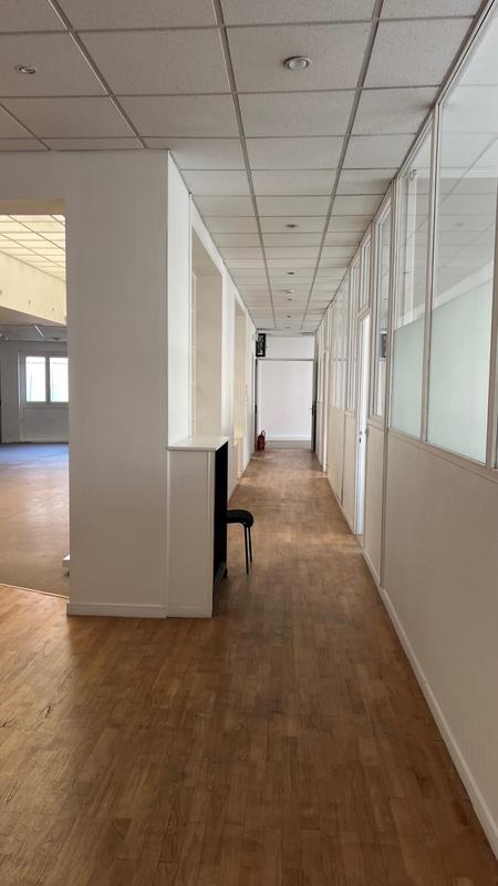 Bureau - 420 m²