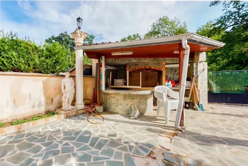 Maison - 164 m² - 8 pièces