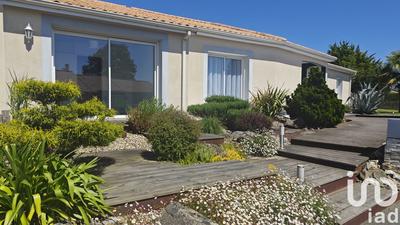 Maison - 155 m² - 8 pièces